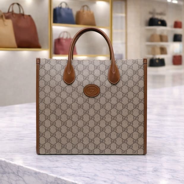 [S급] 구찌 인터로킹 GG 토트백 판매합니다!!!