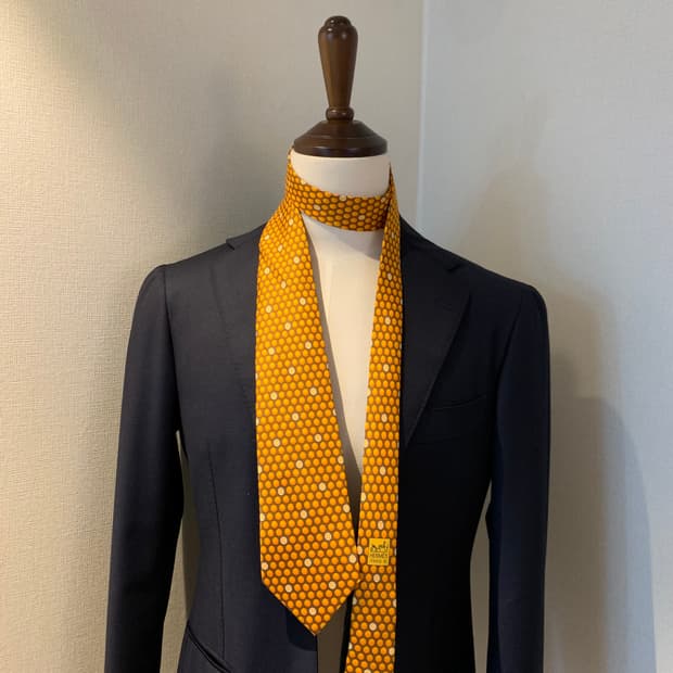 에르메스(HERMES) 오렌지컬러 명품넥타이 새상품급 S등급