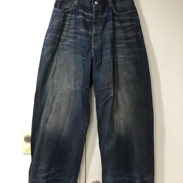 아크네스튜디오 슈퍼배기진