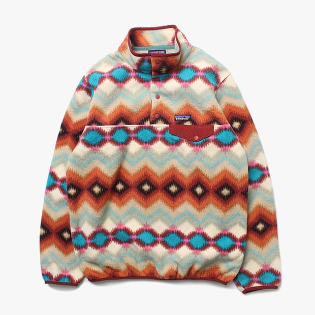  PATAGONIA "Beige Red Pattern Synchilla"