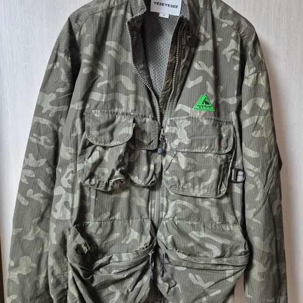 예스아이씨 올리브 카모 투웨이 피싱  카모플라쥬 자켓