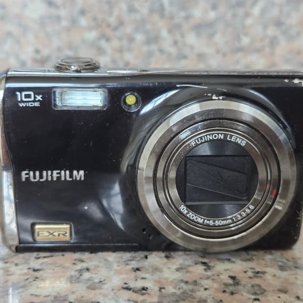 후지 파인픽스 F80EXR 레트로디카