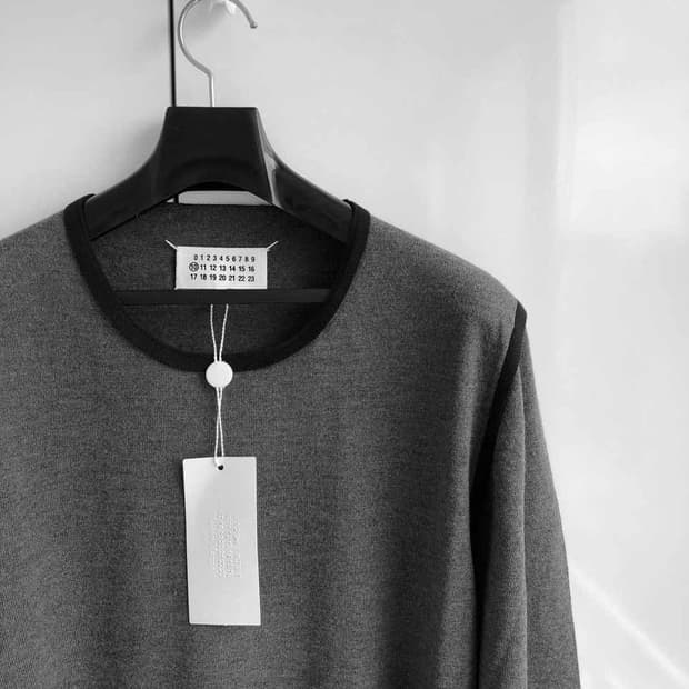 마르지엘라 / 스티치 파이핑 니트 / L