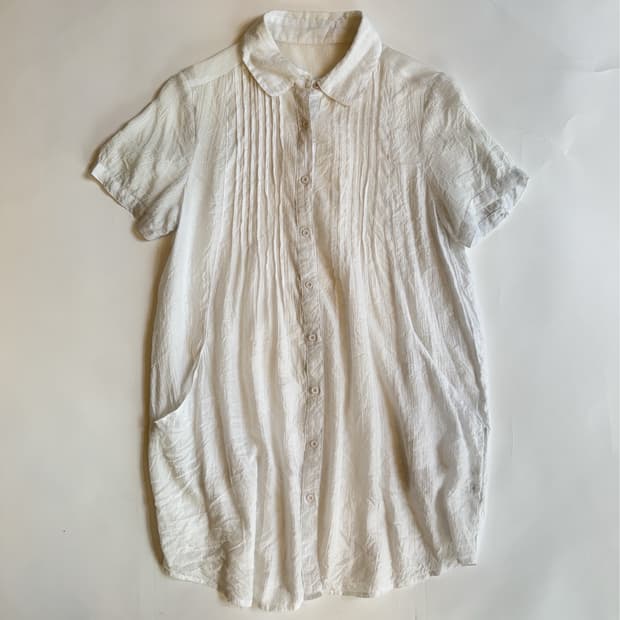WHITE PLEATED SHORT SLEEVE BLOUSE  