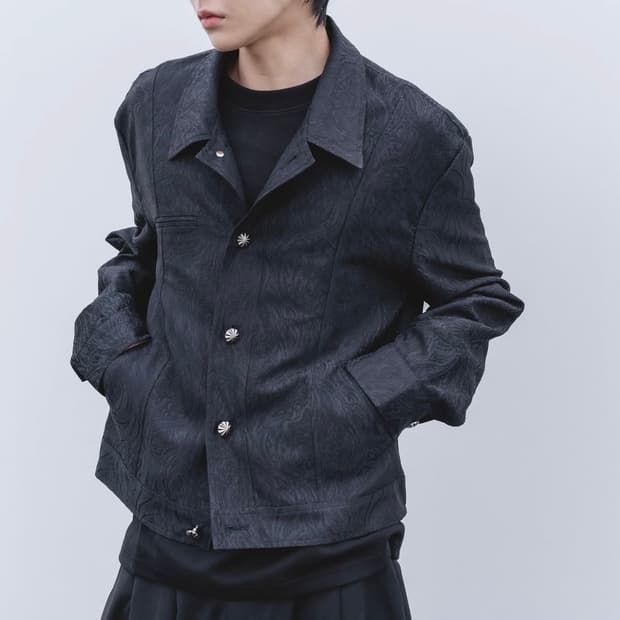  eyc  Paisley Jacquard Trucker