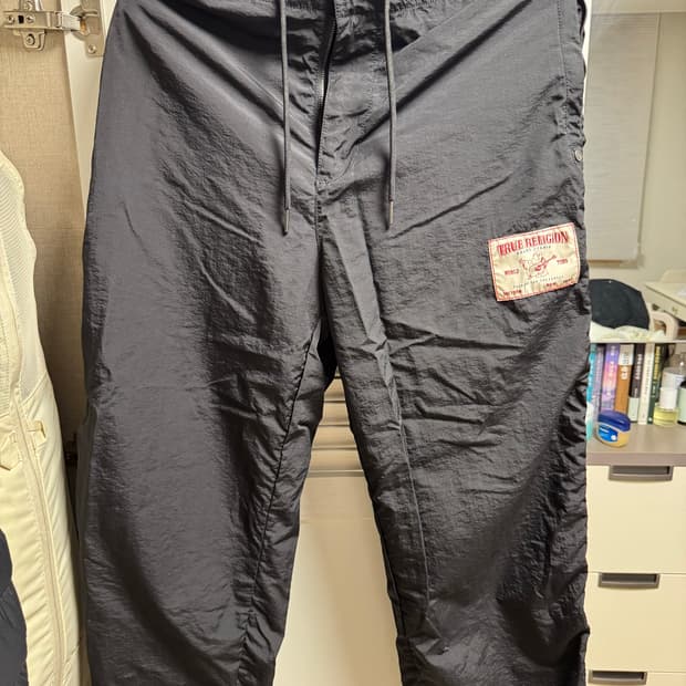 트루릴리전 NOBLE WOVEN PANTS BLACK