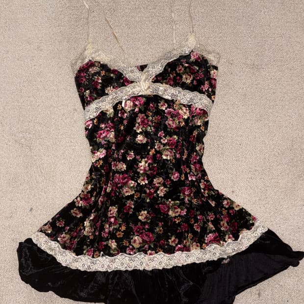 벨벳 장미 고딕 모리 슬리브리스 원피스