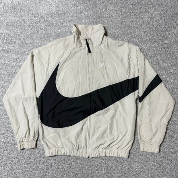[정가 17만원] 나이키 스우시 바람막이