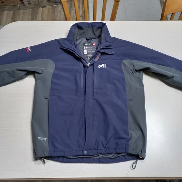 M95 MILLET Kor GORE-TEX 바람막이 네이비 M-12