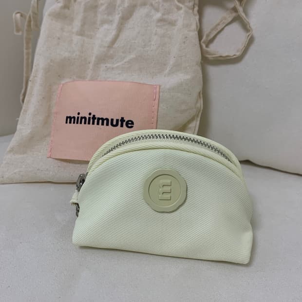 미닛뮤트 클로 파우치 키링 버터