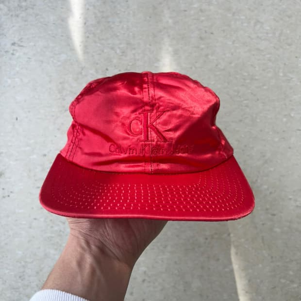 90's 캘빈클라인 샤틴 볼캡