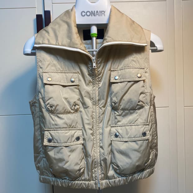 버버리 런던 여성 패딩 조끼 38사이즈