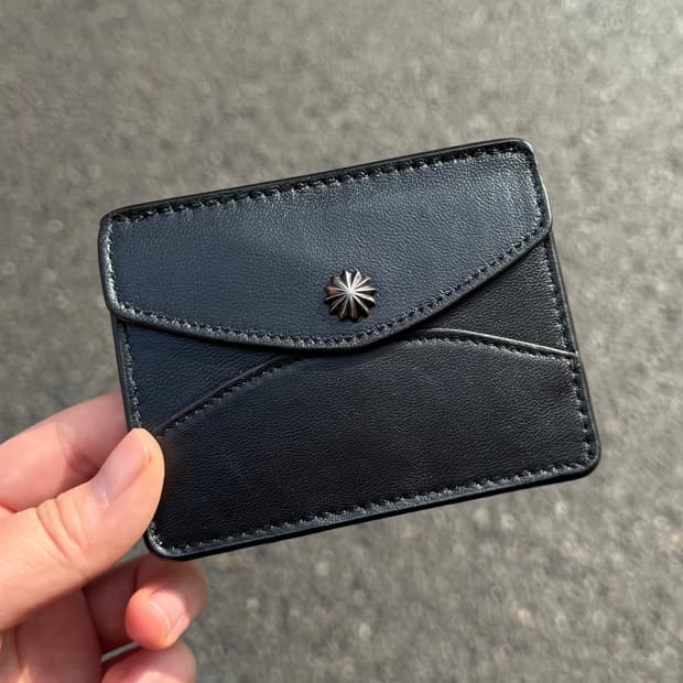 플리마켓🔥 케이케이이이이 레더 콘초 카드지갑 새상품