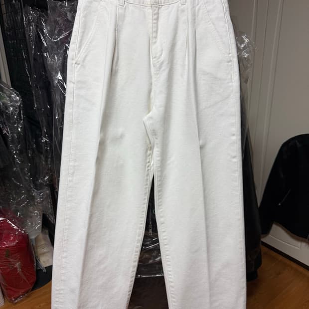 인로우스 - 피렌체 워싱 투턱 컴폴트 와이드 (오프화이트/28)