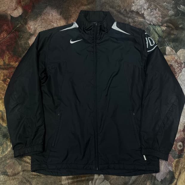 나이키 그레이 사이드라인 블랙스우시바람막이 100