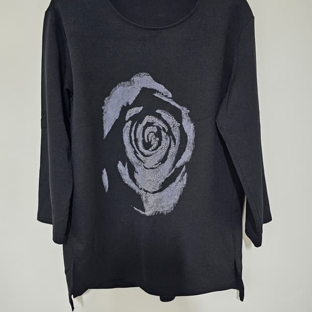 신강식 디자이너 블랙 회색장미프린팅 큐빅핫픽스장식 7부55-66