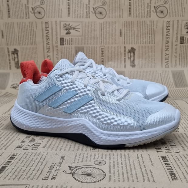 아디다스 핏바운스 운동화 240