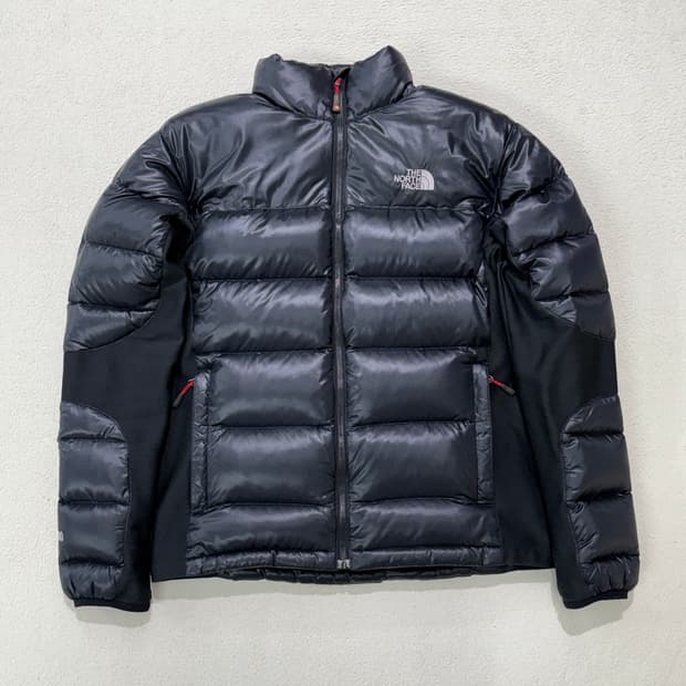 노스페이스 써밋 퍼텍스 경량 패딩 100 사이즈