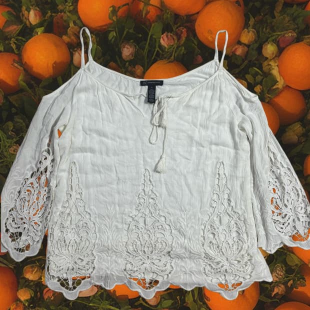 빈티지 INC 화이트 레이스 오프숄더 블라우스