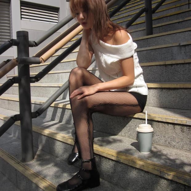 디에이디 un off knit