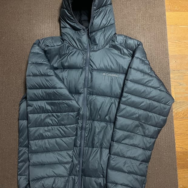 컬럼비아 경량패딩 