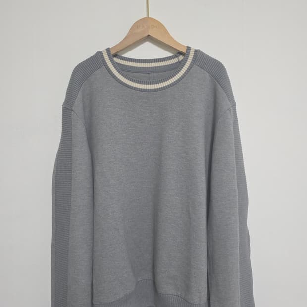 한섬 SYSTEM 시스템 옴므 그레이 니트 맨투맨 100