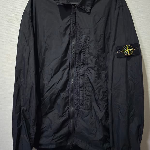 정품 스톤아일랜드 크링클랩스 바람막이 자켓 105 / XL