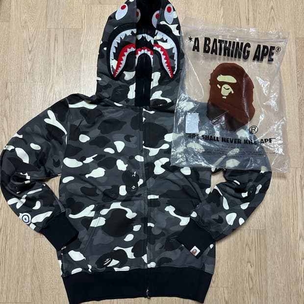 베이프 샤크 후드