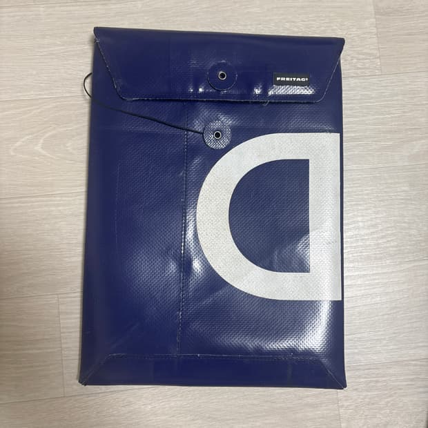 프라이탁 슬리브 12/13