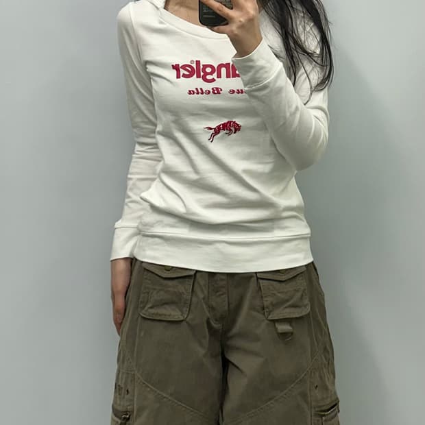 랭글러 화이트 슬리브 후드티