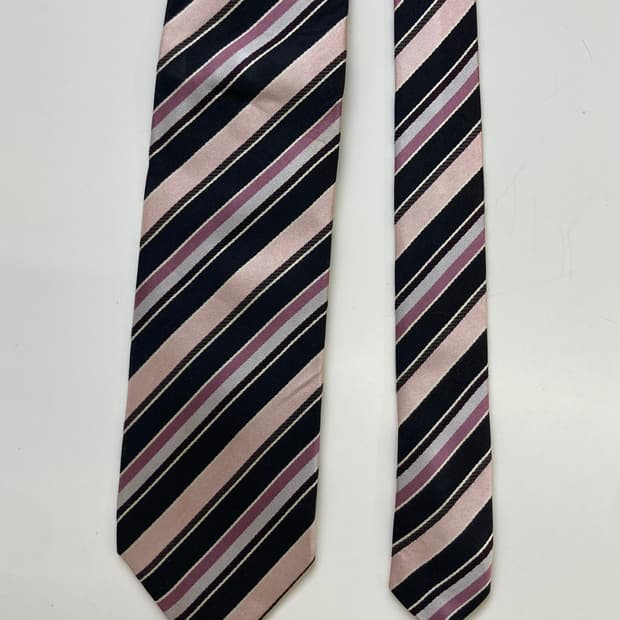 휴고보스 넥타이