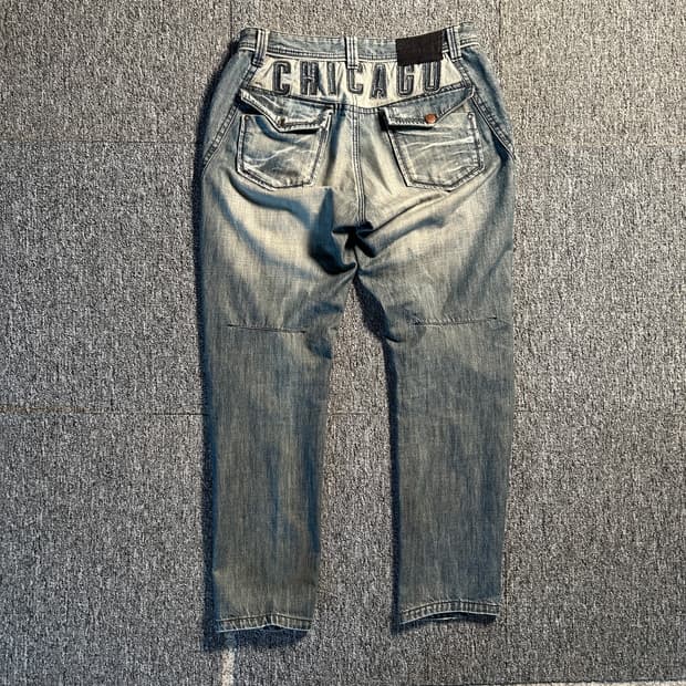 빈티지 워싱 시카고 로고 데님 팬츠