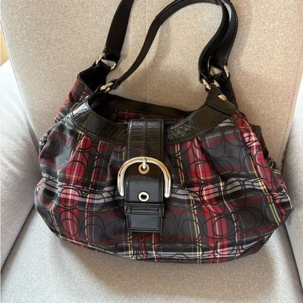 ✨초레어))Coach 체크 패턴 코치 호보백