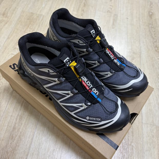 살로몬 에보니 245