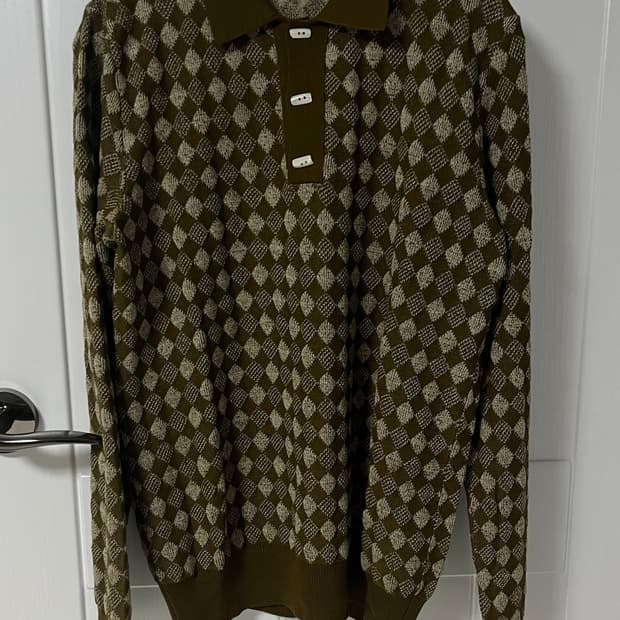 나마체코 다이아몬드 폴로 니트