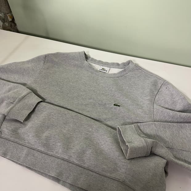 5 XL 라코스테 그레이 기본로고 코튼 맨투맨