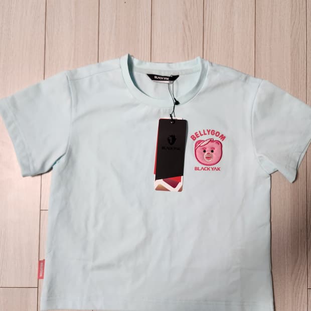 블랙야크 벨리곰 반팔 티셔츠 130

블랙야크 벨리곰 콜라보 반팔 티셔츠