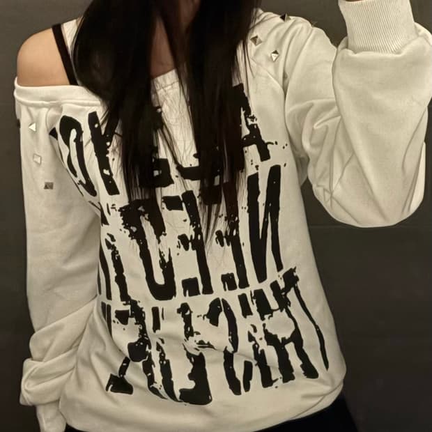 스터드 반오프숄더 