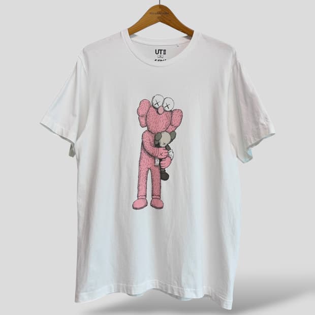 (XL)유니클로UT KAWS 카우스 반팔티셔츠