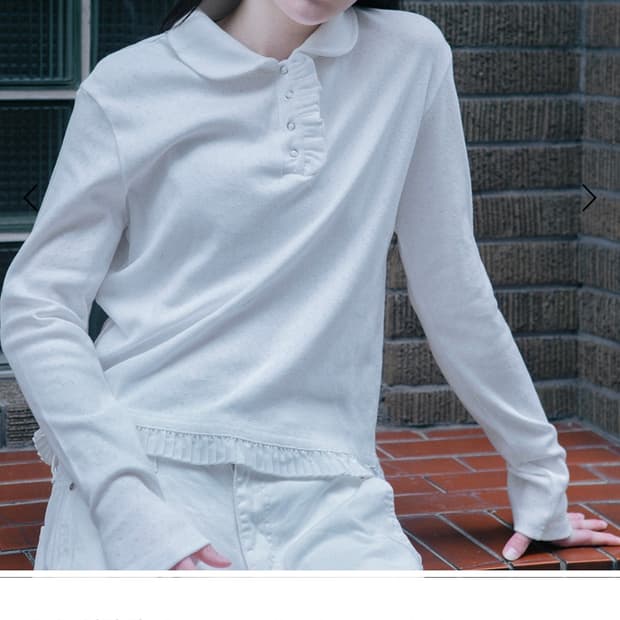 오헤시오 라운드카라 프릴 롱 티셔츠