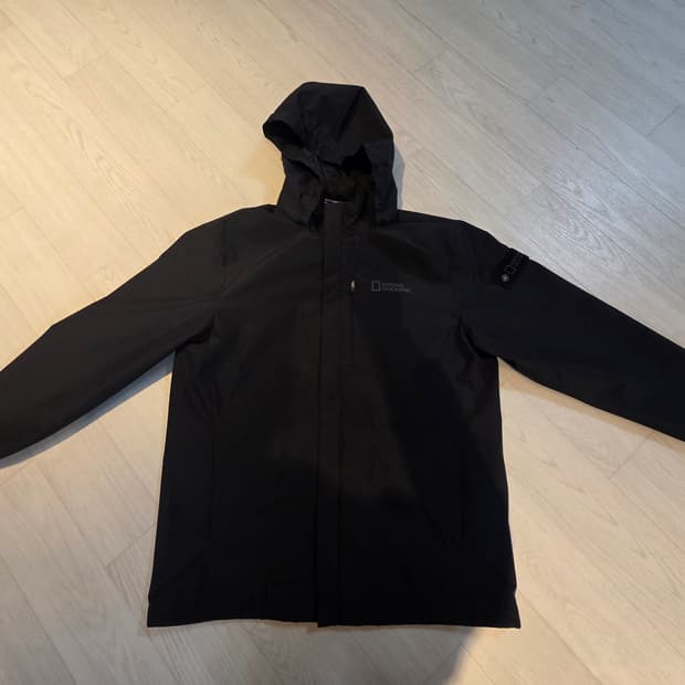 내셔널지오그래픽 바람막이 XL사이즈