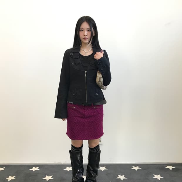 Jpn Black Frill Trimmed Zip-up Jacke