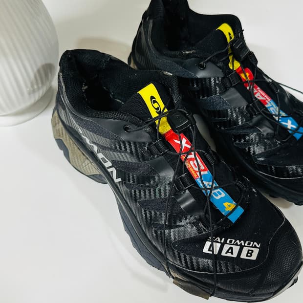 살로몬 XT-6 블랙 트레일 러닝화 270