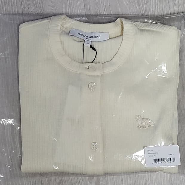 XS)26SS 메종 키츠네 베이비 폭스 립드 가디건 퓨어 에크루 새상품