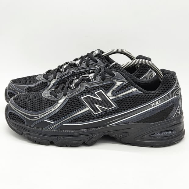 뉴발란스 740v2 블랙 실버 메탈릭 (285 D)