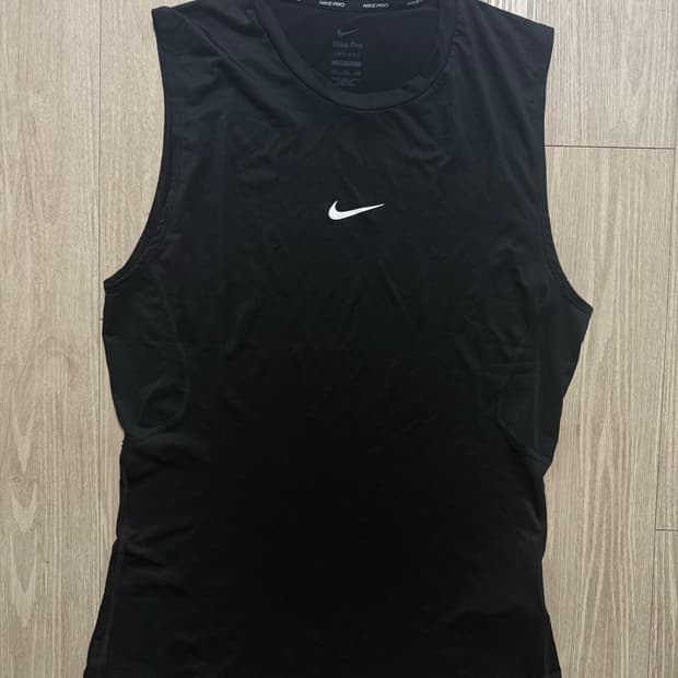 나이키 드라이핏 컴프레션 슬리브리스 블랙