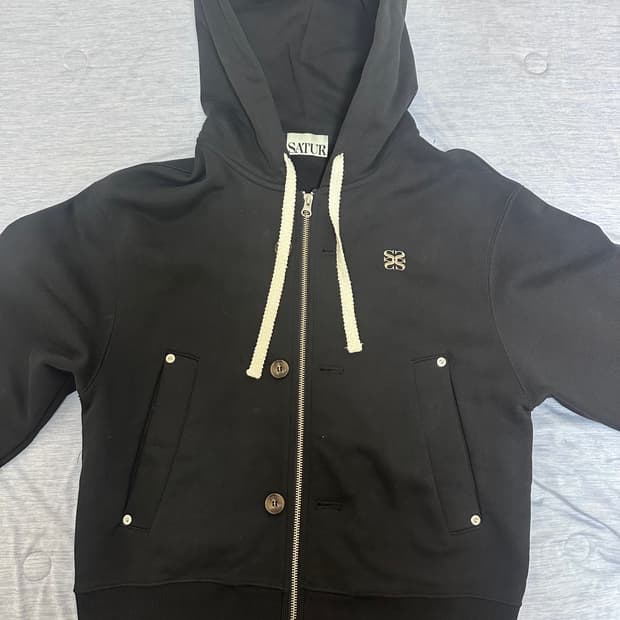 새터 후드집업