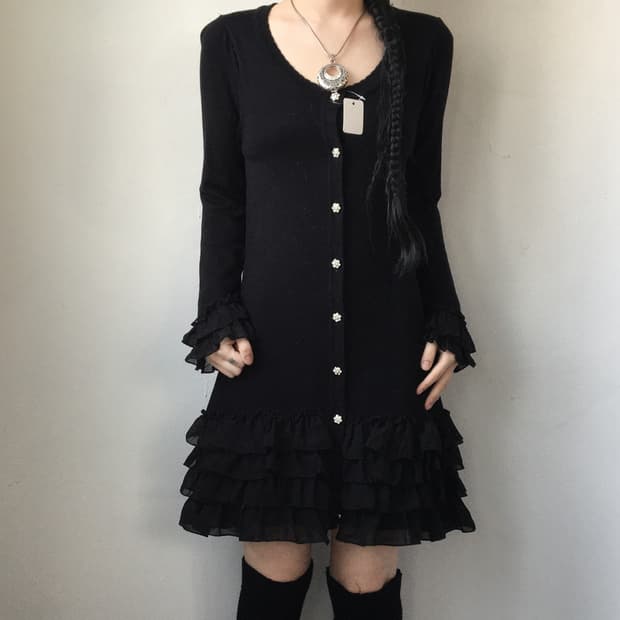 Frill belted knit onepiece