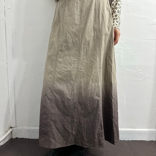 jizzo gradation long skirt