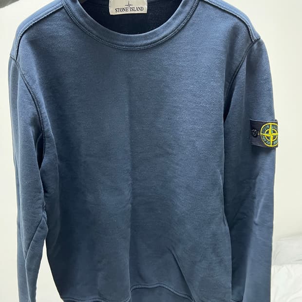 스톤아일랜드 맨투맨